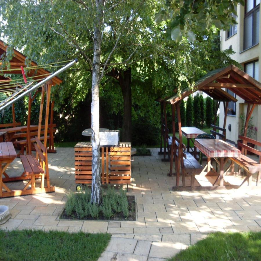 Hotel Pegazus Vendégház Hajdúszoboszló Exterior foto